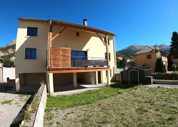 Maison neuve proche de Barcelonnette