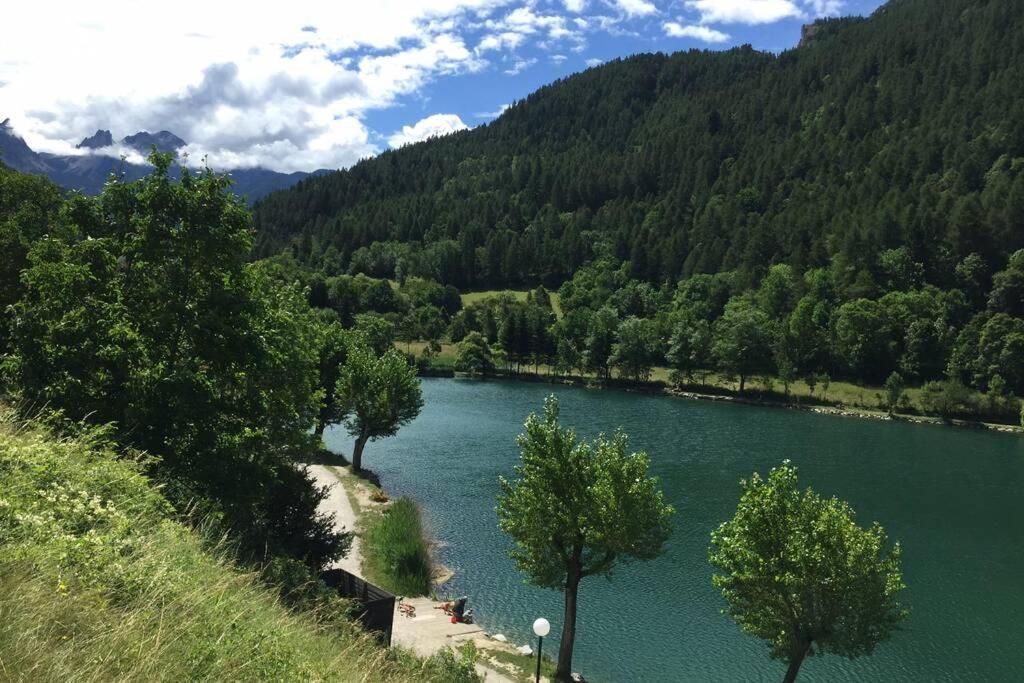 Hébergement de vacances Maison Neuve Proche De Barcelonnette *